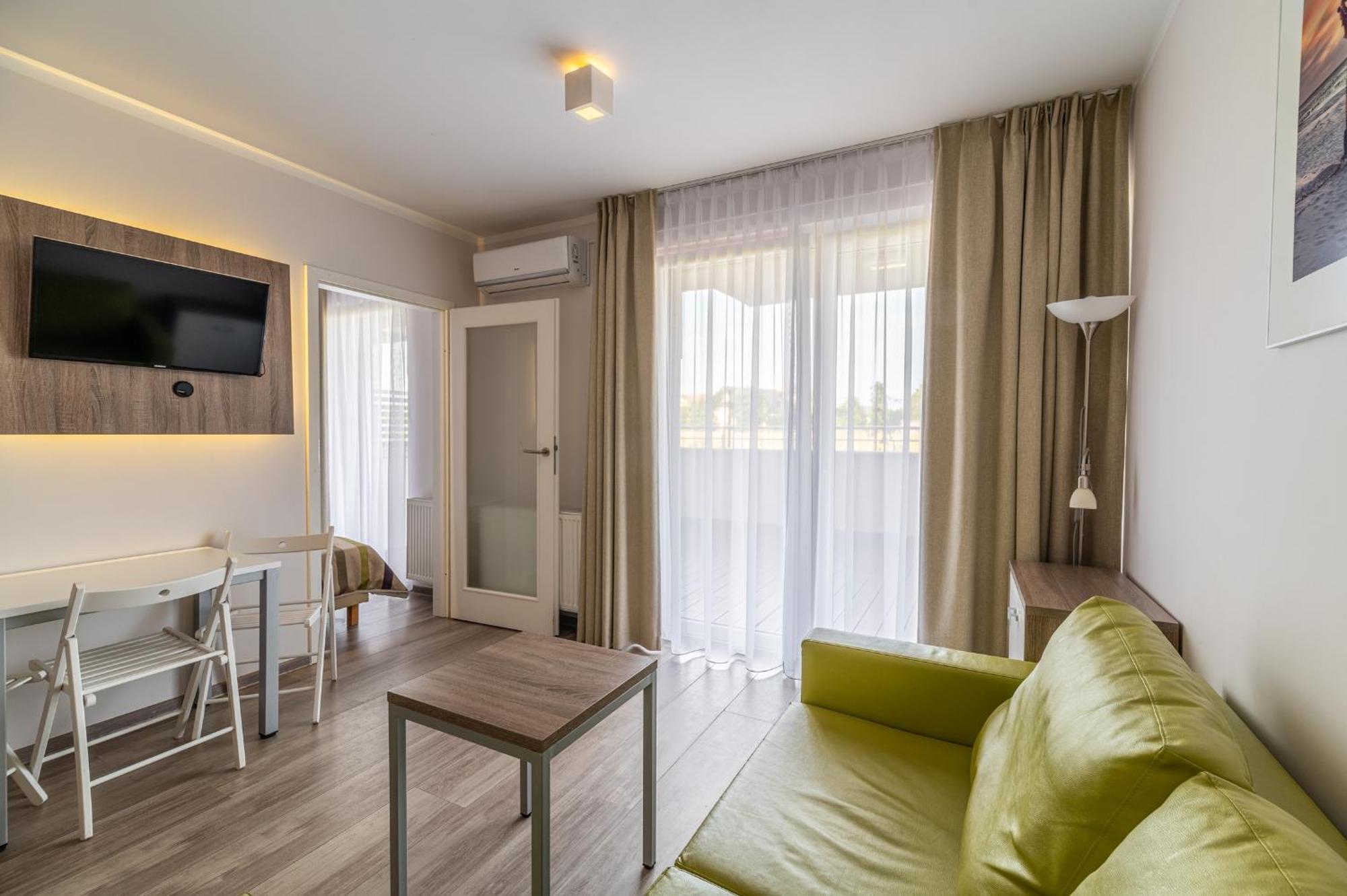 Apartamenty Sun Seasons 24 - Klifowe Niechorze Exterior photo